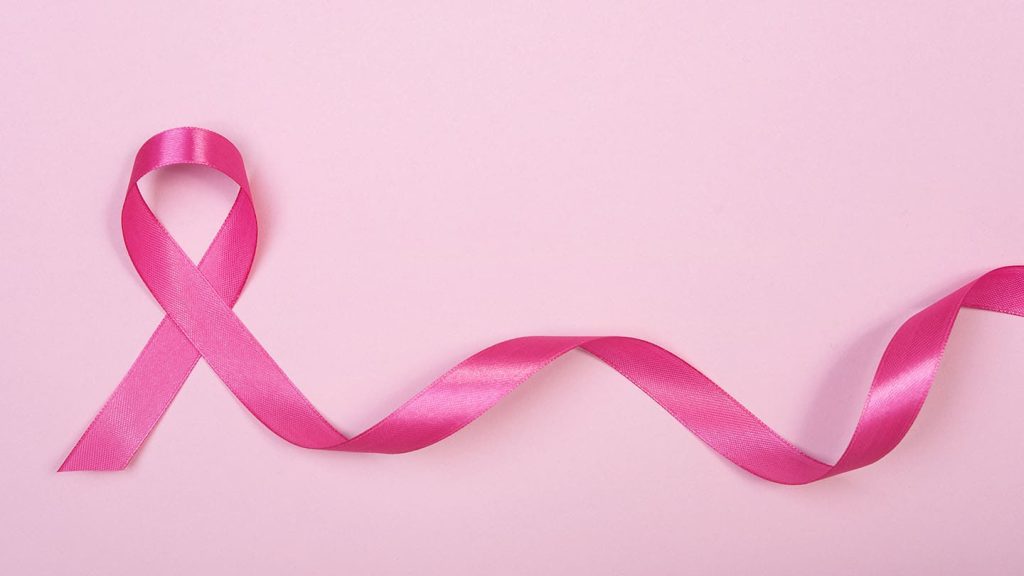 أنواع و أعراض سرطان الثدي وطرق العلاج